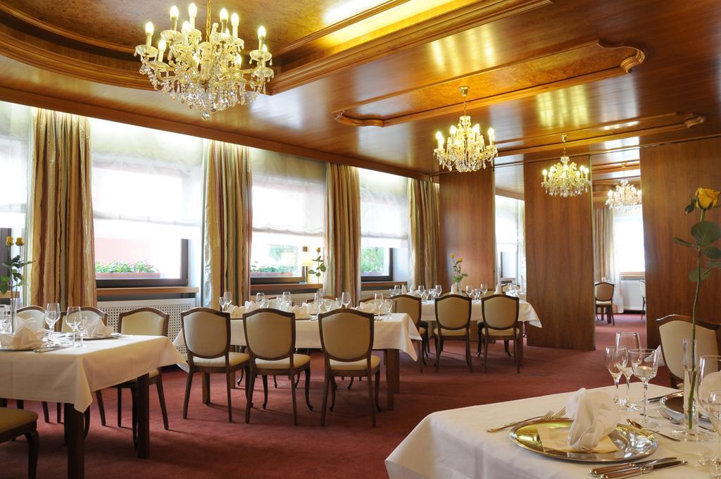 Hotel - Restaurant Erich Roediger Бад Щафелщайн Екстериор снимка